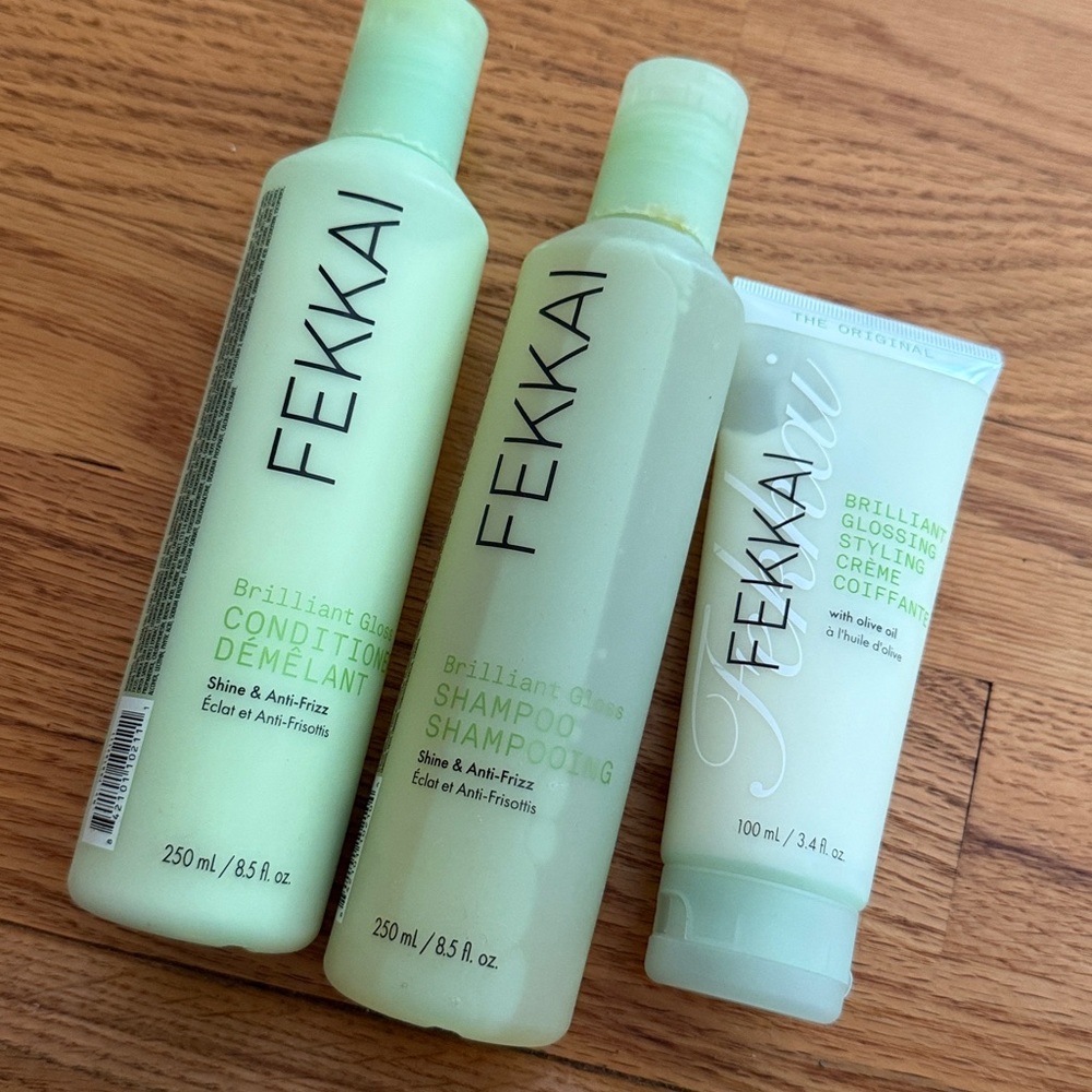 NIB Fekkai Brilliant Gloss Shampoo + Conditioner + styling cream $80++